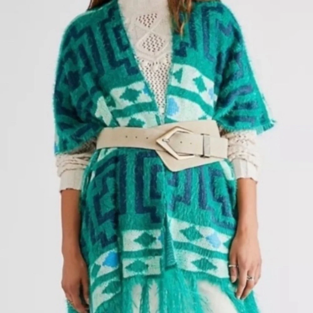 Free People Diamondback Cozy Kimono in Ivory & Cream - OS - Yellowstone vibe! 🦌